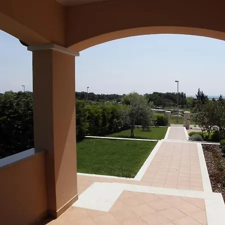 Danijela Kap Kamenjak Apartment Premantura