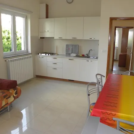 Apartment Danijela Kap Kamenjak *