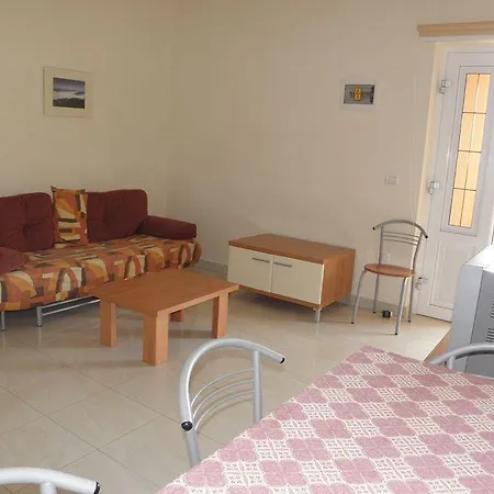 Apartment Danijela Kap Kamenjak