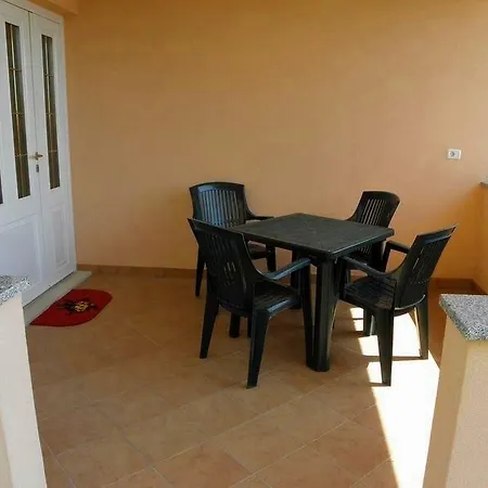 Danijela Kap Kamenjak Apartment *