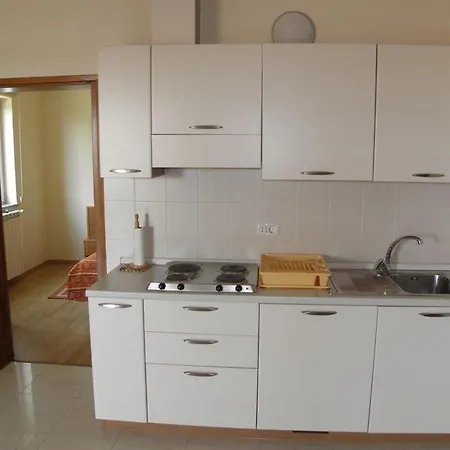 Apartment Danijela Kap Kamenjak